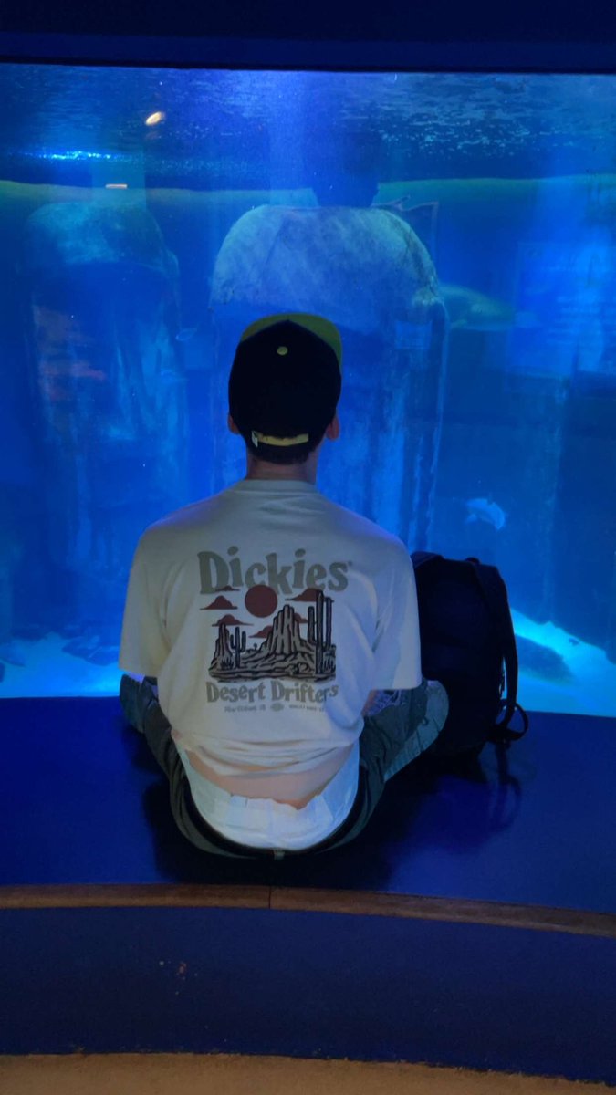 Ron 🦒 tweet media