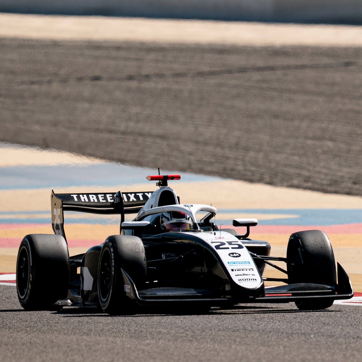 KibiceKubicy's tweet photo. Niewiele zabrakło... Romek Bilinski kończy Feature Race #F3 w Sakhir na P13...🇧🇭#BahrainGP 
Następny przystanek Imola 16-18 maja

 #RoadToF1 

@Formula3 #Formula3 @BAH_Int_Circuit
🇬🇧@RodinMotorsport 🇬🇧🇵🇱@romanbilinski #RB25 #Stilo #MateucciManagement #TRS #ThreeSixty #Medifinance https://t.co/2aQGoOJBZ9