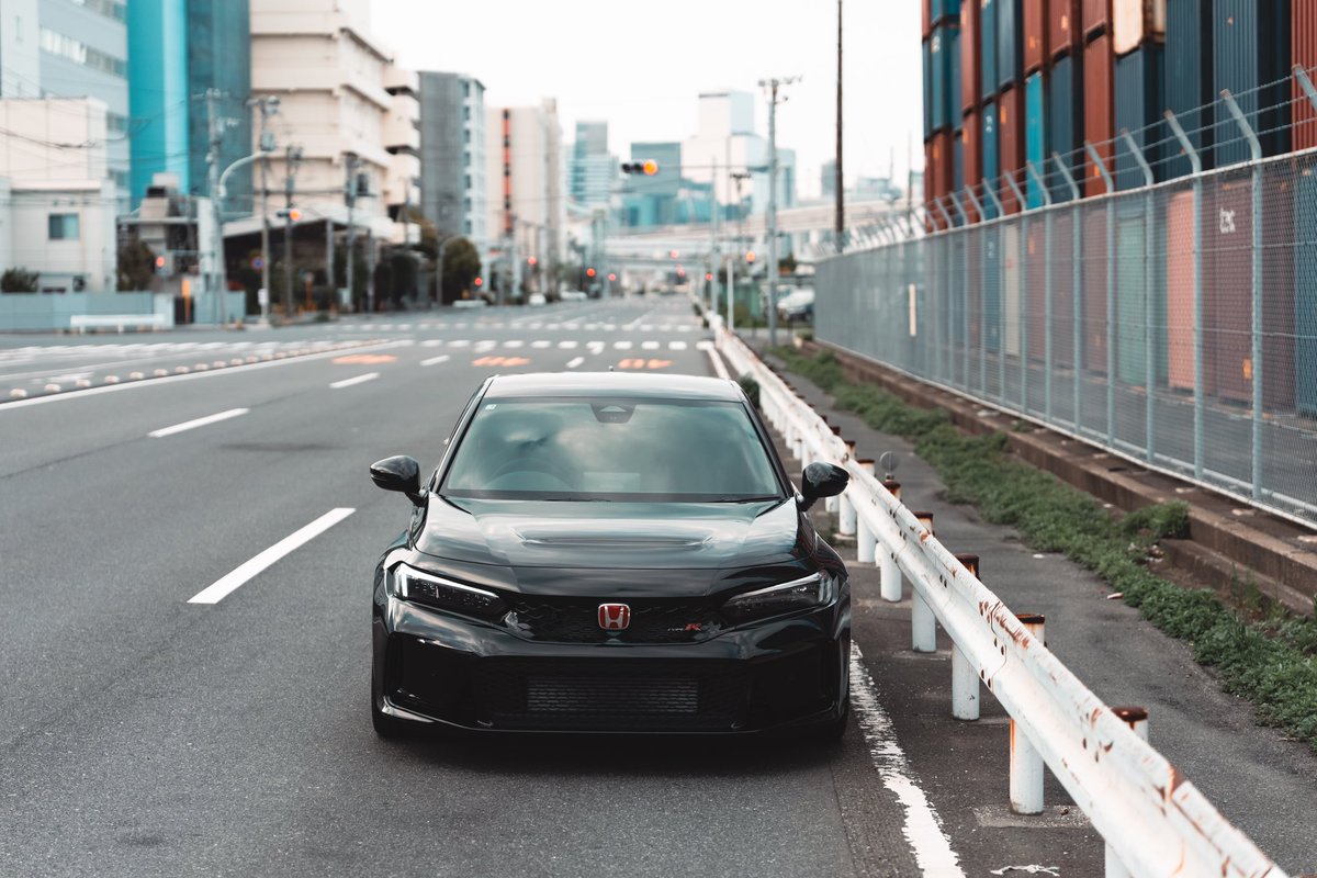 kwrz_jp's tweet photo. 納車🚗
Honda Civic Type R (RBP)
コイツとこれから色んなとこへ行こう！
#FL5 #civictyper

Shot on Sony Alpha 1ii + FE 28-70mm F2 GM https://t.co/tTV1KmHF2e
