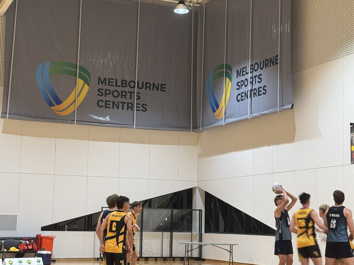 floyds63's tweet photo. Good win to the tiring WA under 20s team WA55 against the fast finishing Vics 46. Another 5 days of 2 games a day🤩. Lucky good Tram system in Melbourne #AMMNA https://t.co/qsBN5lFIzU