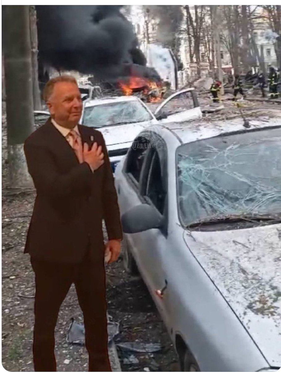 JozeJechich_JJ's tweet image. @SteveWitkoff any comment man? 😬😬😬

Hey @POTUS : this is Sumy, Ukraine, 21 civilian dead. What do u think now about Putin&apos;s will of peace?
😬😬😬