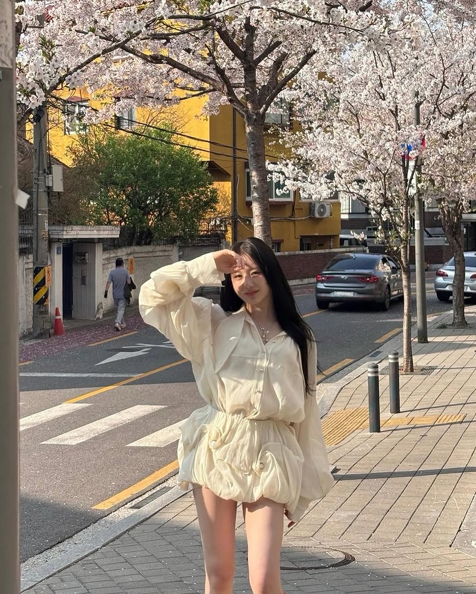 She’s so pretty 🥹 🌸🌸🌸🌸🌸