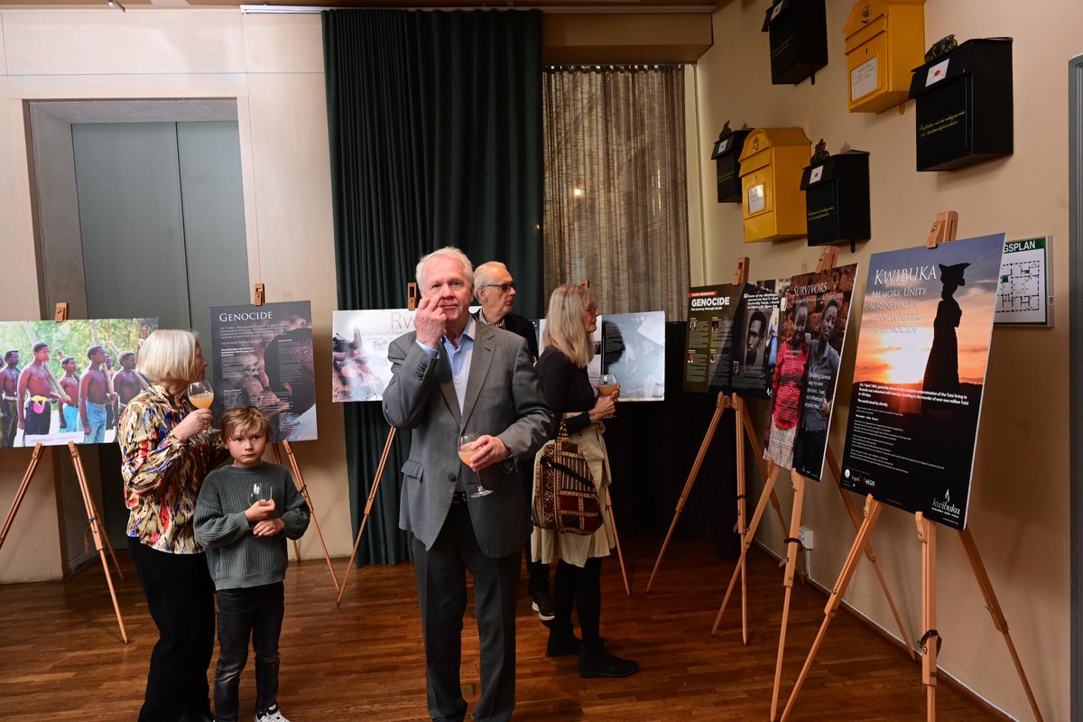 Mwene Munana tweet media