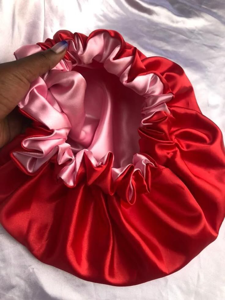 velora_mw's tweet photo. Fully restocked our bonnets and scrunchies!
📍Lilongwe, Blantyre 
💰K10,000
🚚 Nationwide courier https://t.co/T8wvqkTHmP