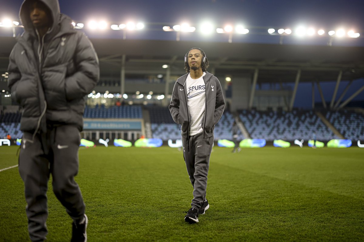 Tyresehall tweet media