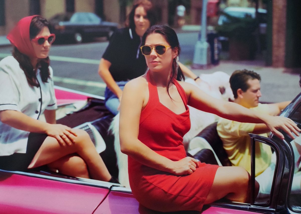 FaroRojo1's tweet photo. Una de mis #crush (como llaman ahora) fue #KimDeal. Estoy escuchando ahora la reedición (30 aniversario) de su mítico segundo disco. Remasterizado y dos extras. Detecto algún cambio en alguna canción de #lastsplash. Menudos primeros años 90. Discos sublimes casi por semana #indie https://t.co/r1B1tlGSPh