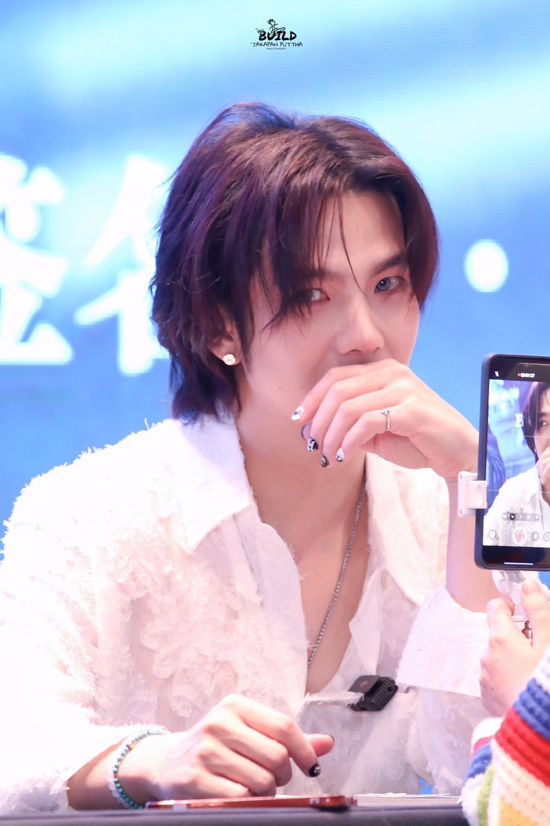 Build Jakapan International FC tweet media