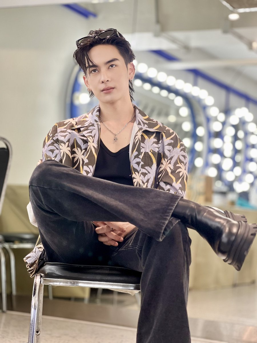 ADD  SUPPAWAN tweet media