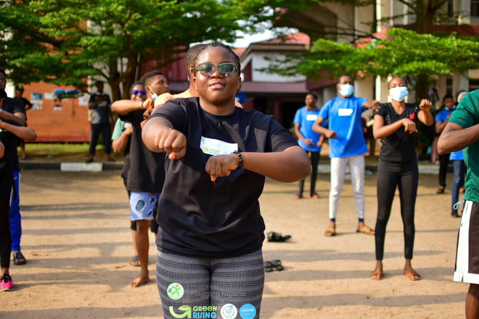 ploggingnigeria's tweet photo. Consistently, we're engaging youths in participatory action for the environment ππΏπͺπΏ.
#GreenRisingNigeria #GenU9ja #UNICEF #UNICEFNigeria #PloggingNigeria #WeKeepFitToKeepClean #FitPeopleInCleanCommunities https://t.co/kkx3sgKrTi