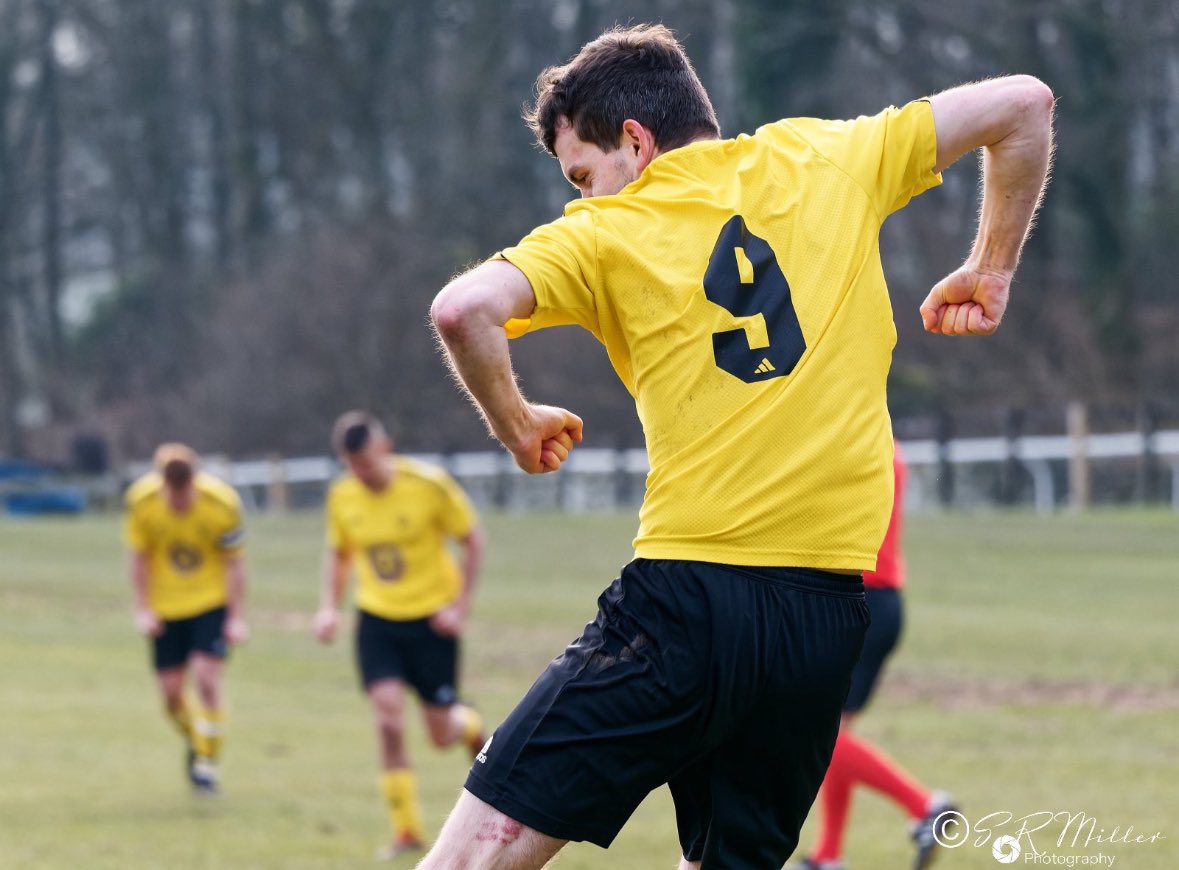 WestmorlandFL's tweet photo. 𝐍𝐨𝐭 𝐪𝐮𝐢𝐭𝐞 𝐭𝐡𝐞𝐫𝐞. 𝑩𝒖𝒕 𝒏𝒆𝒂𝒓𝒍𝒚…

Following their win yesterday, @CartmelAFC are now only a single point off securing the division two title &amp; are a step closer to completing a perfect season.

A huge clash awaits against @bank_hest 

Within touching distance.. https://t.co/xGcQLSYGMv