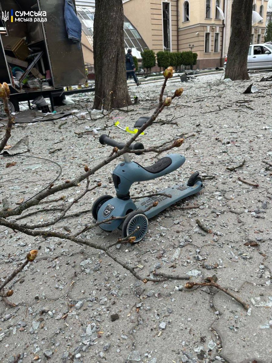poroshenko's tweet photo. Sumy... 
 
On a holy day, civilians were shot at with cluster munitions... 
 
Only a terrorist could give such an order. Only a terrorist could press the damn button. And only a terrorist could silently observe this. 
 
Now there are already 31 people... Children bury their parents, parents bury their children... Russians not only take lives, but destroy families and destinies... 
 
They are attempting to terrify all frontline cities. This terrorism can and must be stopped. We need peace through strength, more sanctions against the terrorist country, more weapons for the Armed Forces.

The evil must be punished.
 
My sincere condolences to the families and relatives...