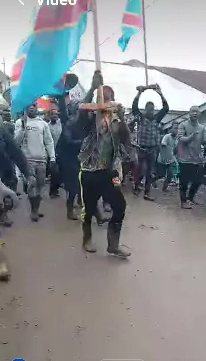 PlotinYambenga's tweet photo. #Agression Rwandaise: les Wazalendo sont à la porte de Bukavu, rapportent plusieurs sources dans la ville . https://t.co/QG9VwEeYiY