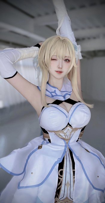 Twitterのコスプレ画像14