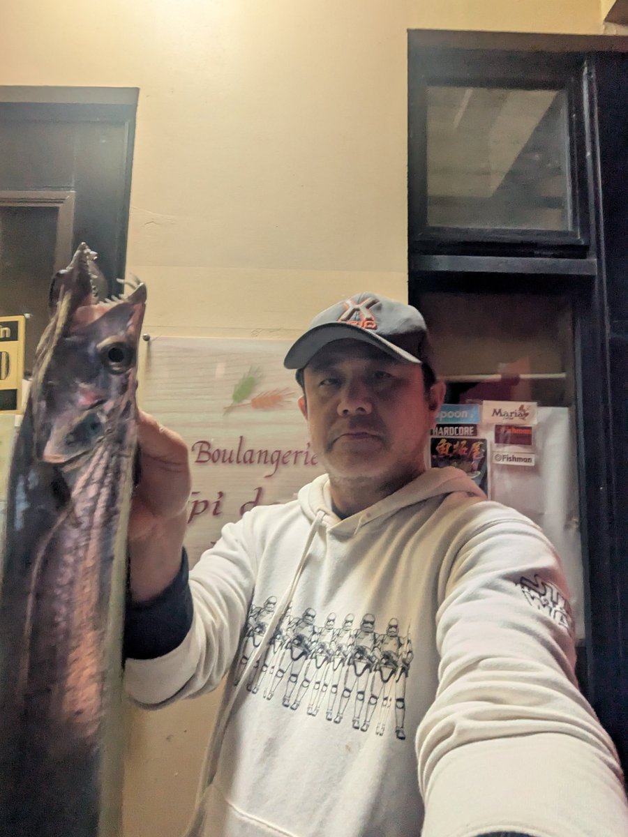 jedi8117's tweet photo. ちょっと入らないくらい上から😂ラスト1投で超手前で食って来た😂
流石にステファニーもビビって食い逃げ出来ず😂
F4.5
#エピドゥブレ
#エピドゥカップ
#エピドゥブレタチウオバーガー
#FIDELTY
#AZUSA70L https://t.co/hykPfBHPBQ
