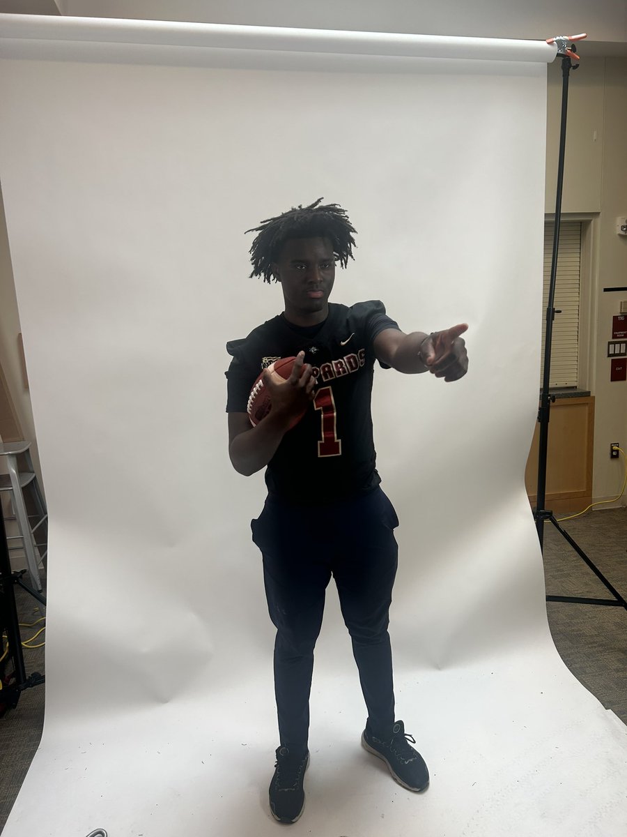 Amazing junior day !!!! <a href="/LafColFootball/">Lafayette Football</a> 
Appreciate the invite <a href="/MCthedc/">Meade Clendaniel</a> 
<a href="/Coach__Trox/">John Troxell</a> <a href="/CoachSeumalo/">Andrew Seumalo</a> 
<a href="/Coach_Noll/">Tyler Noll</a>
