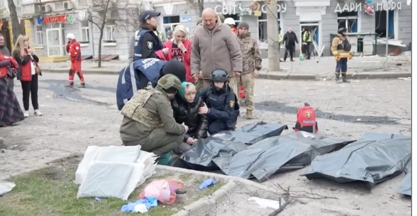 jimsciutto's tweet photo. This happened 48 hours after Witkoff met Putin in Moscow:

New - Russian missiles hit the northeastern Ukrainian city of Sumy in the deadliest attack this year, killing at least 31 people, including two children, as residents gathered for Sunday church services, according to President Volodymyr Zelensky.