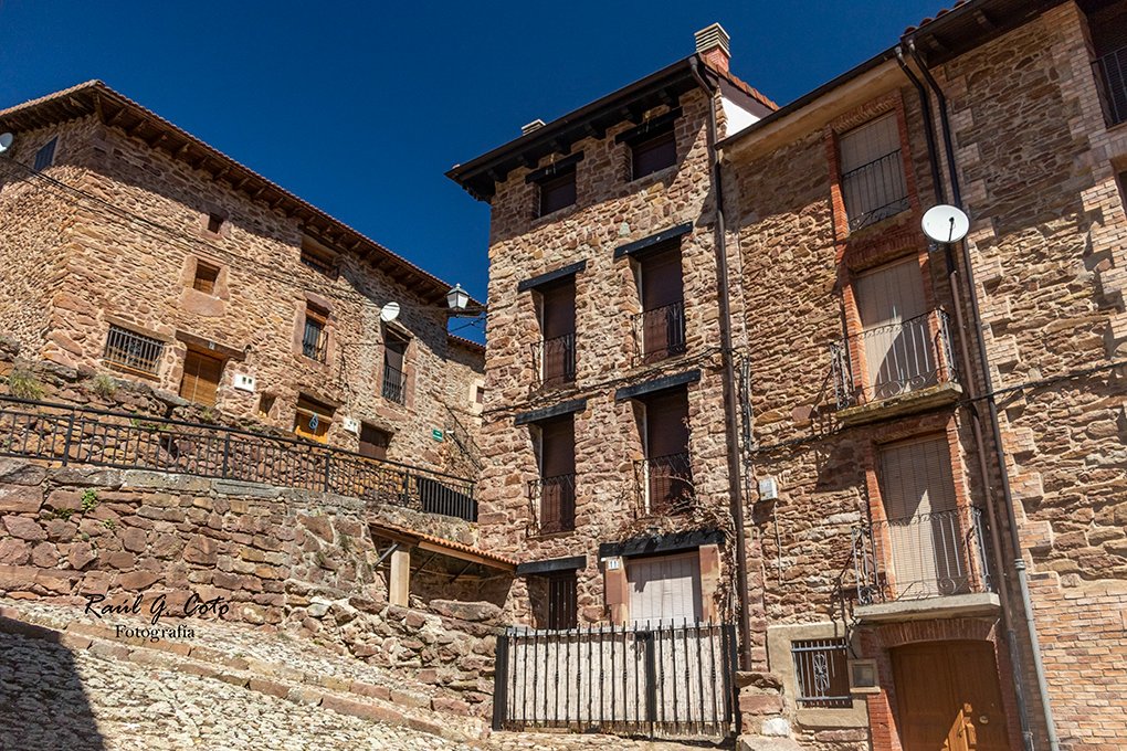 RaulGCoto's tweet photo. Viniegra de Arriba (La Rioja) @viniegradearriba @lariojaturismo #larioja #viniegra #spain @spaintravel #travelspain #travelphotography #travel #nature #photooftheday #instagram #traveladdict #travelingpost #incredibleindia #storiesofindia #everydayindia #tourwitheconomads https://t.co/xxM7hW3vXG