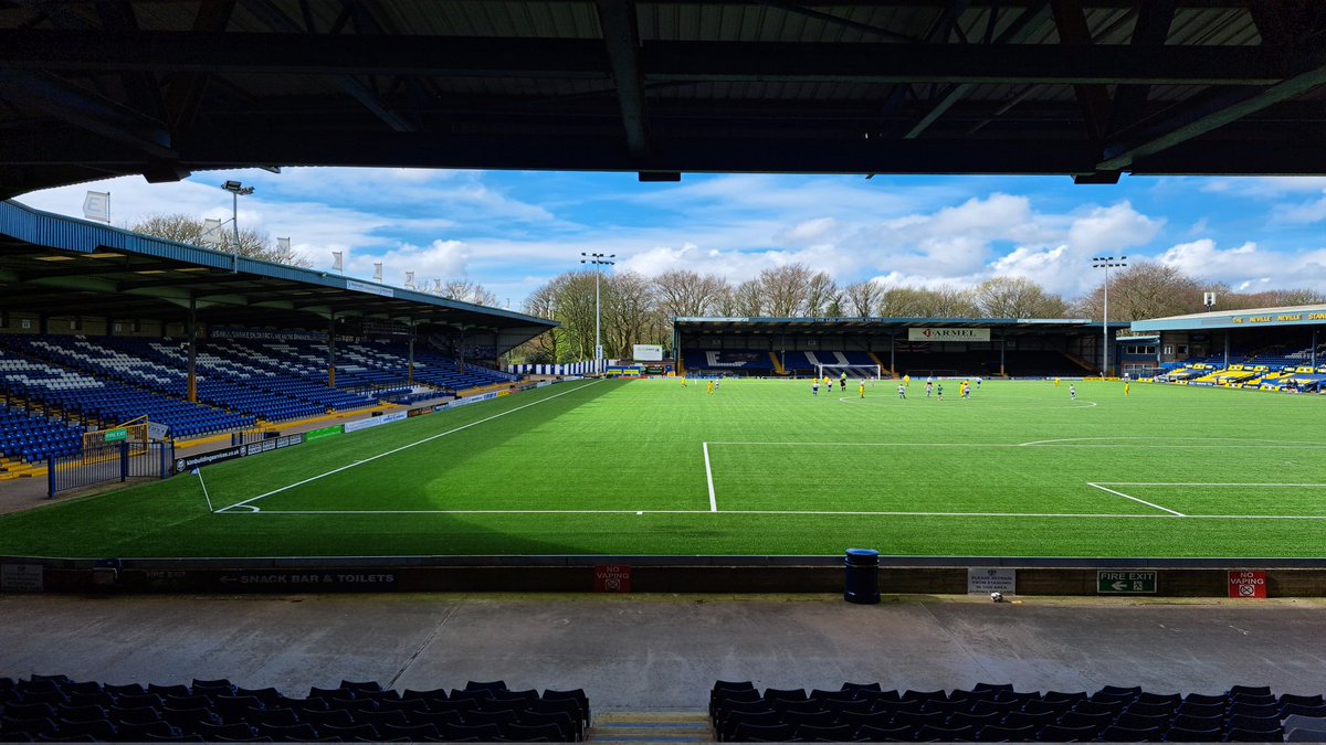 chipcobb's tweet photo. @whitebluearmy This place is gonna be rocking on Saturday https://t.co/KIOa0gssGC