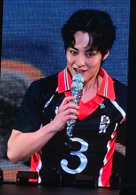 u_han94's tweet photo. OH MY GOD XIUMIN !!!!!! SO HOT 😭😭😭😭😭😭😭😭😭😭😭😭😭 https://t.co/pjwAzA9IfL
