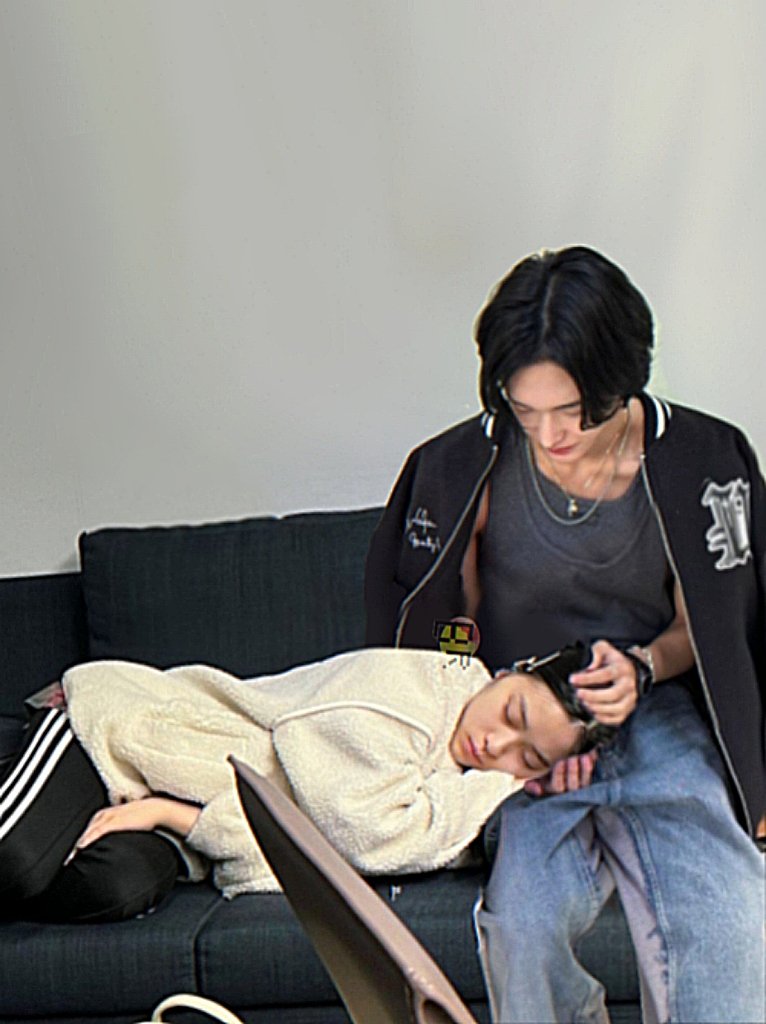 kuotaSMS's tweet photo. #wonbinryu https://t.co/OfNMuBtgFO