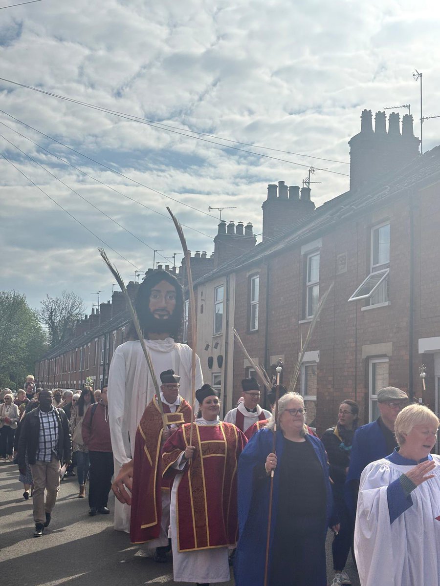 St Wulframs tweet media