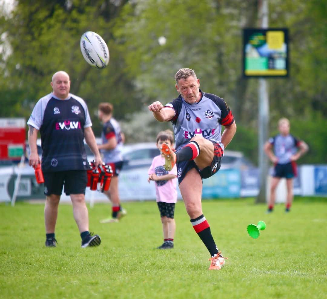 Graham Steadman still doing bits 🏉💪