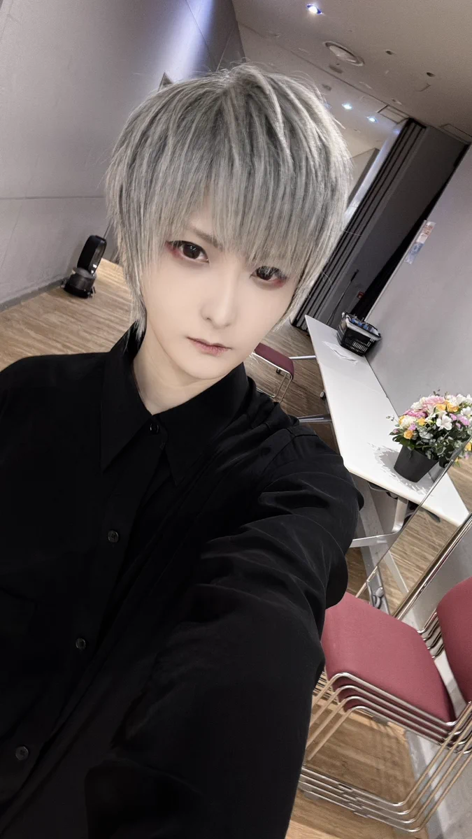 まふまふ　フォト⑤ GoaXuB6WkAA9WQb?format=webp&
