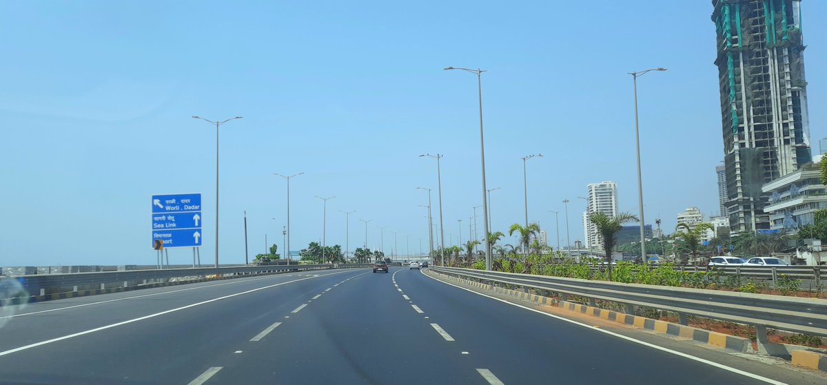 Sahilinfra2's tweet photo. Mumbai coastal road 
Turns out I never took pics of the road after it was opened 😜. So some Sunday morning pics from my side https://t.co/3zW0xYjbJ4