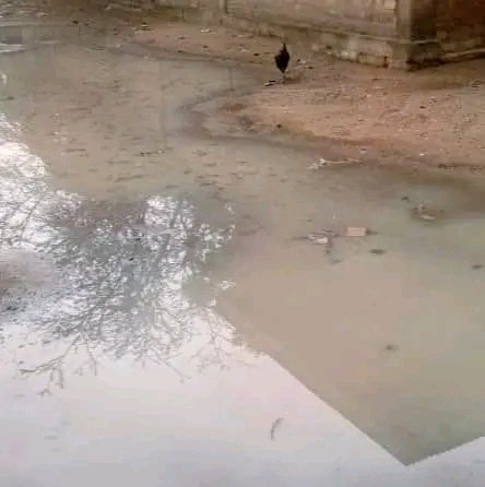 tchadinfos's tweet photo. Après une longue période de canicule, #Sarh, capitale provinciale du #Moyen_Chari, a enfin enregistré sa première grande pluie dans la nuit du 12 au 13 avril 2025. #Tchad 🇹🇩 https://t.co/KKpZUeLGKf