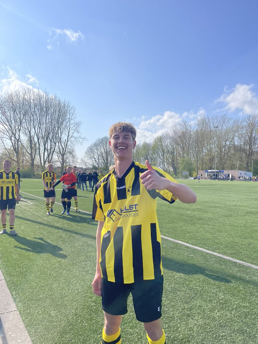 vvGOMOS's tweet photo. Afgelopen!! GOMOS wint van Forward met 0-2!!
#FORGOM https://t.co/pmRaKAwJjs