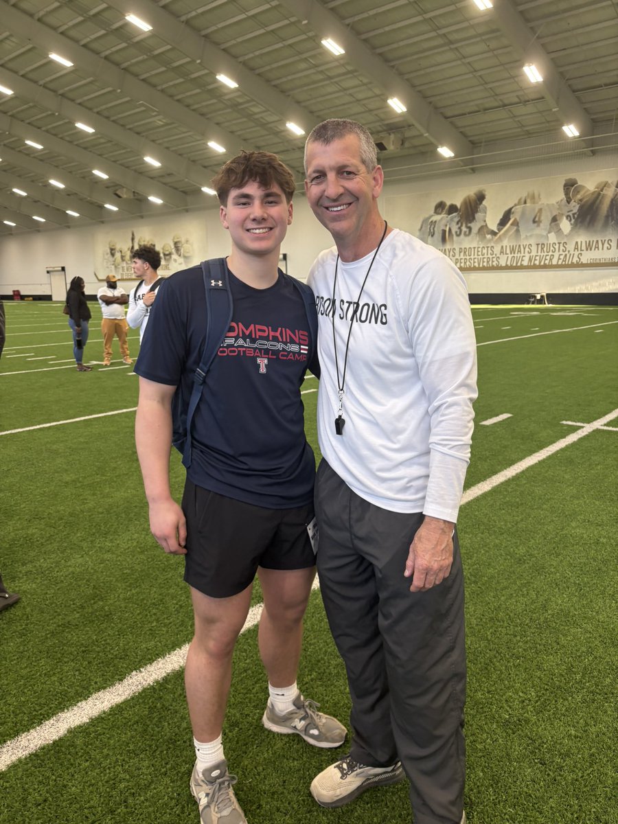 Madec van Leeuwen tweet media