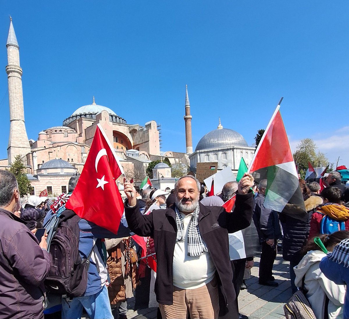 GAZZELİ KARDEŞLERİMİZİ KURTAR ALLAH'IM! #Gazze #Filistin