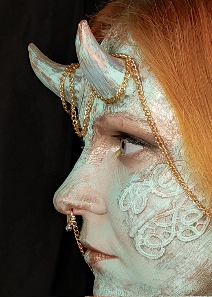 Очередной левел ап
Желаю сама себе не забывать творить для себя и не бояться сложностей (ну и клиентов с интересными заказами тоже желаю, хехе)