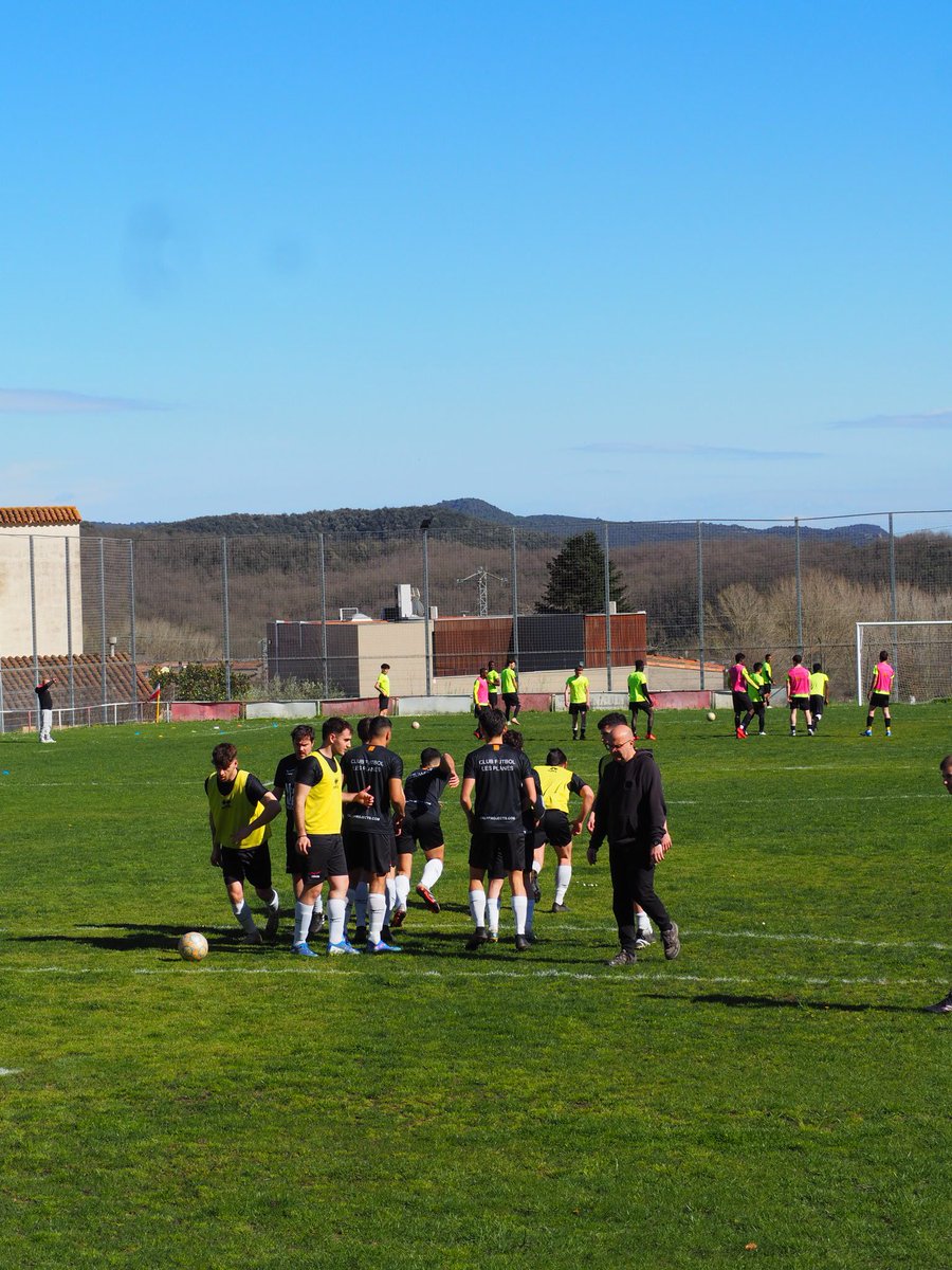 ❌ PARTIT SUSPÈS‼️

😣 Per la falta de jugadors ens veiem obligats a aplaçar el partit d’aquesta tarda contra la AE La Canya.

🤝 Volem aprofitar per donar les gràcies al club local per entendre la situació i accedir a suspendre el partit! 

👋 Ens veiem després de Setmana Santa!