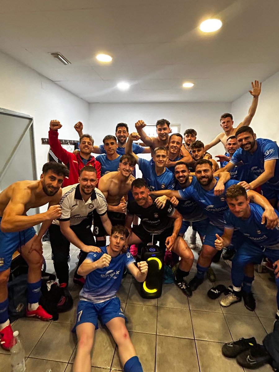 ¡Somos equipo de playoff! ⚽️⚽️⚽️ ⁦<a href="/BAEZACF/">BAEZA CF</a>⁩