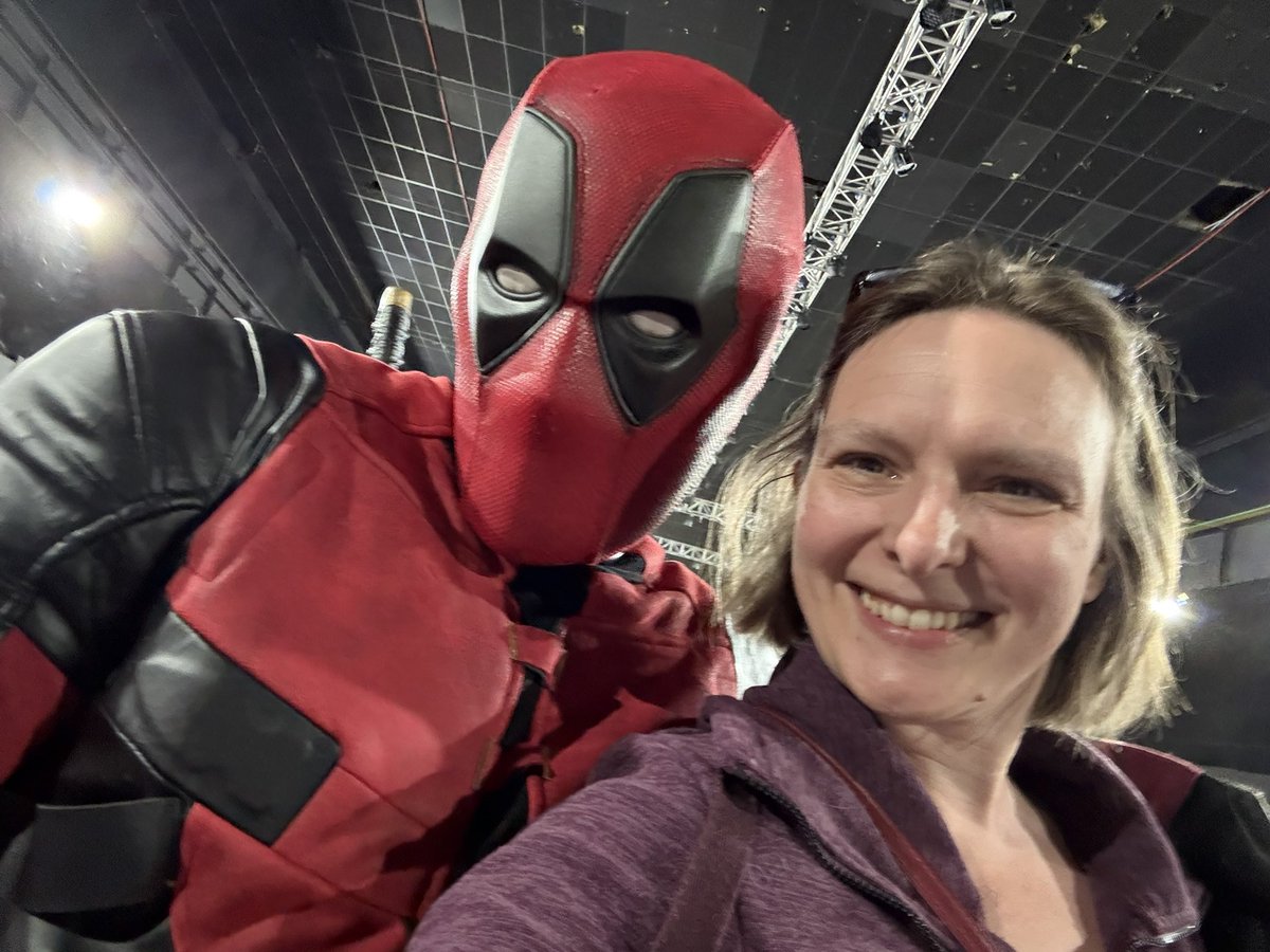 Victrix75's tweet photo. Fun morning @MagnaScience for #Brickfest event. #Deadpool proposed to my (adult) daughter so here is pic of my new son-in-law!
Lots of inspiring @LEGO_Group builds and plenty of kits to buy!
Going to build myself @WordenAlfredโs #Corvette!! @F_French ๐คฉ
@VancityReynolds https://t.co/XT3InciFV7