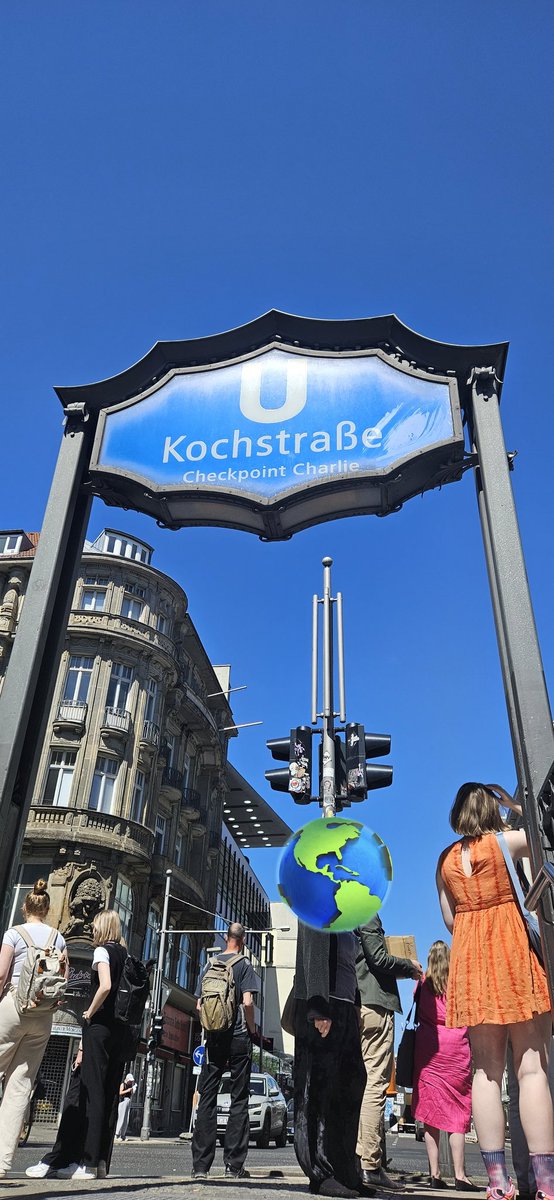 vilhamariekjeks's tweet photo. #Throwback #Berlin https://t.co/f1tSPo92c0
