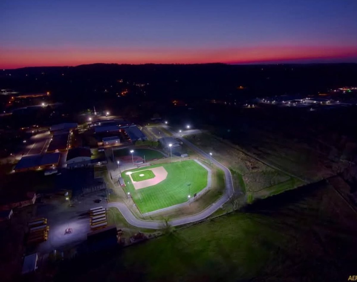 HS Baseball Fields Of America! tweet media