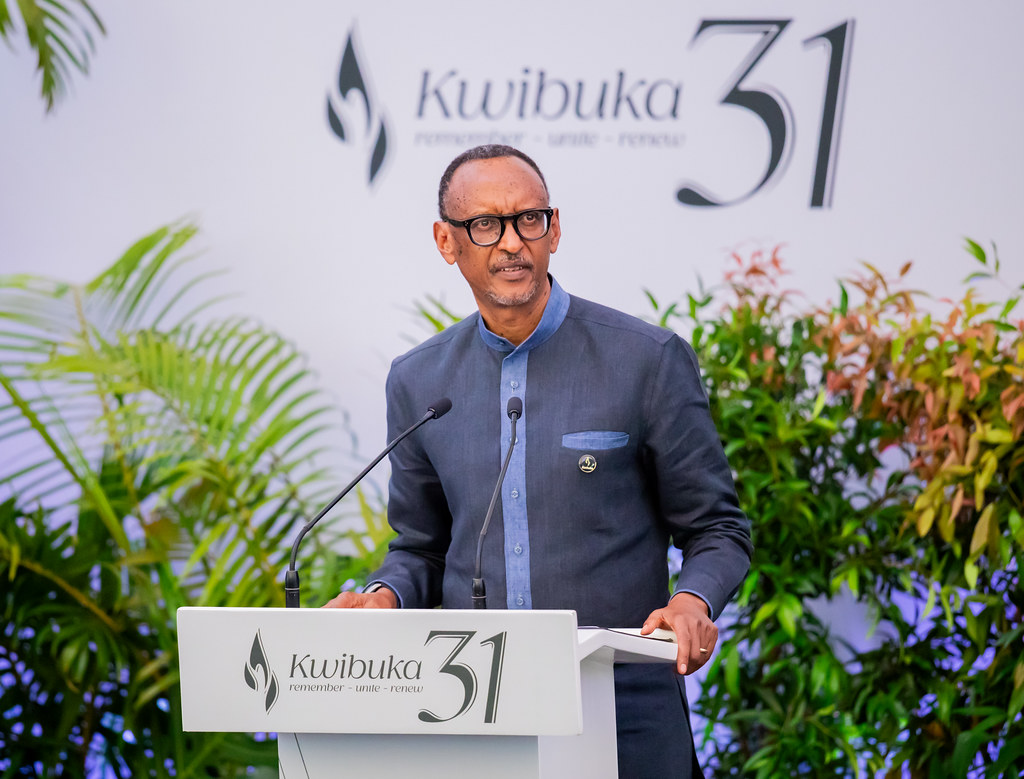 Rwanda Broadcasting Agency (RBA) (@rbarwanda) on Twitter photo Tubararikiye gukurikira Ijambo rya Perezida Paul Kagame risemuye mu Kinyarwanda, yavuze ubwo hatangizwaga Icyumweru cy'Icyunamo n'Iminsi 100 yo Kwibuka ku nshuro ya 31 Jenoside yakorewe Abatutsi.
Iri jambo riratambuka 20h00 kuri <a href="/Radiorwanda_RBA/">RADIO RWANDA</a> na 21h00 kuri <a href="/RwandaTV/">Rwanda Television</a>. Tubararikiye gukurikira Ijambo rya Perezida Paul Kagame risemuye mu Kinyarwanda, yavuze ubwo hatangizwaga Icyumweru cy'Icyunamo n'Iminsi 100 yo Kwibuka ku nshuro ya 31 Jenoside yakorewe Abatutsi.
Iri jambo riratambuka 20h00 kuri <a href="/Radiorwanda_RBA/">RADIO RWANDA</a> na 21h00 kuri <a href="/RwandaTV/">Rwanda Television</a>.
