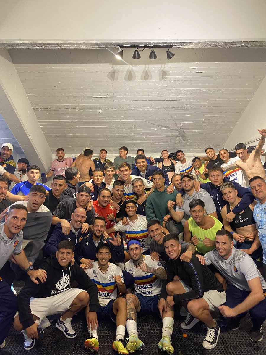 La Banda de Cole 💙💛❤️