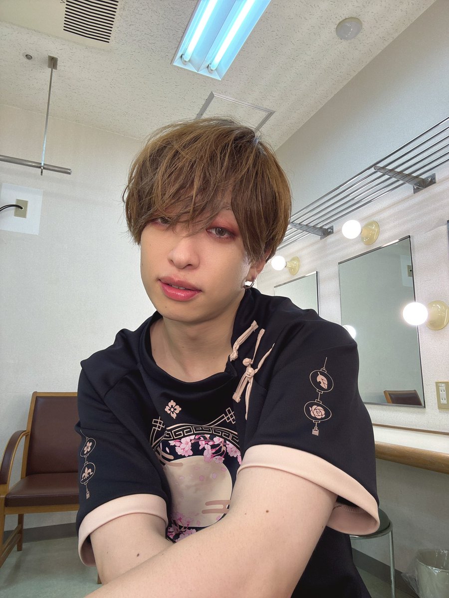 sen_sen_sen_sen's tweet photo. 浦島坂田船 春ツアー 2025 月-ゆえ-

佐賀公演！

佐賀市文化会館🎉

まだまだ良くなる！まだまだ良くなる！

今日は最高やった！

ありがとう！ https://t.co/HK5hXZtldp