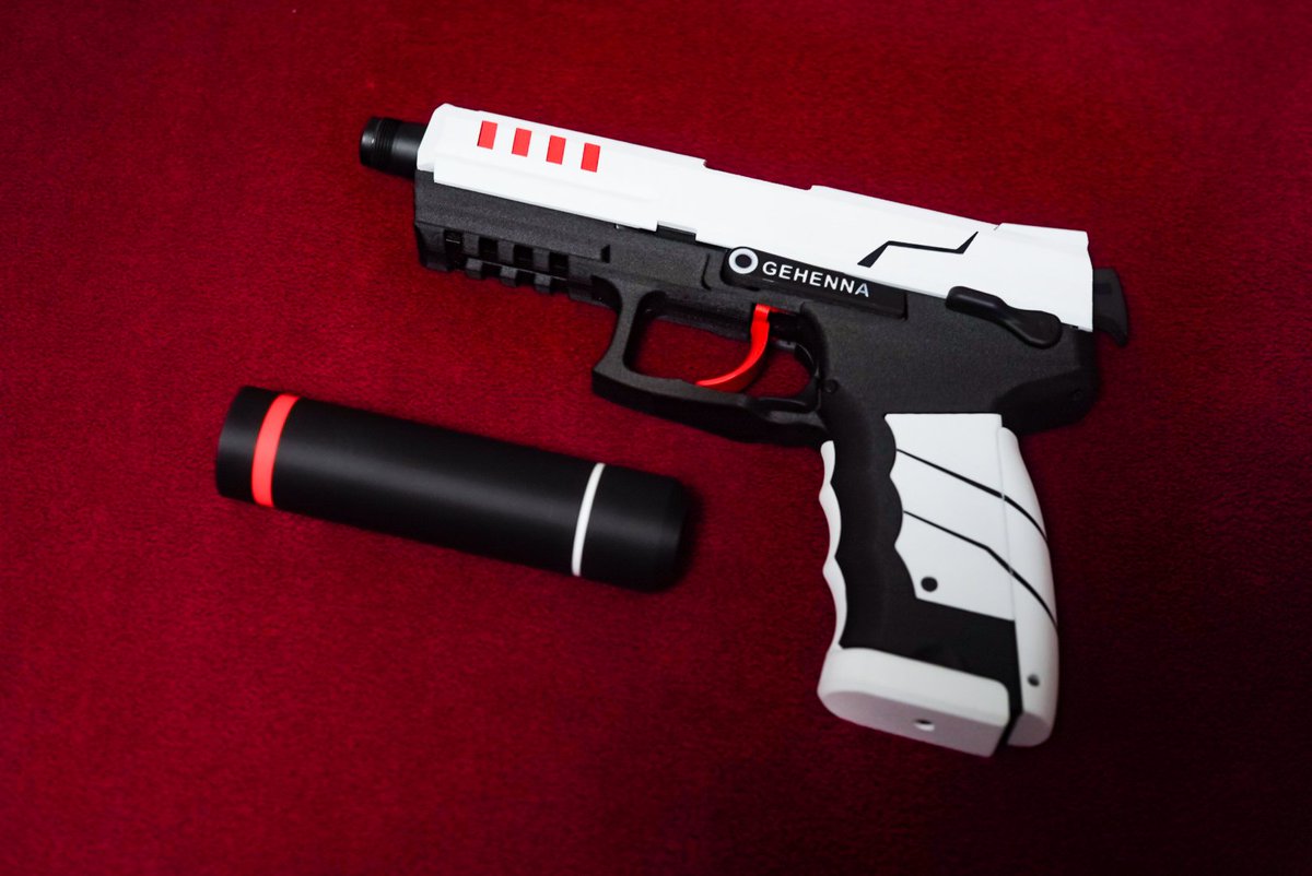 バ*ラ様 鬼方カヨコ デモンズロア(東京マルイ HK45) ブルーアーカイブ 鬼方カヨコの固有武器 デモンズロア 本体完成！ 東京