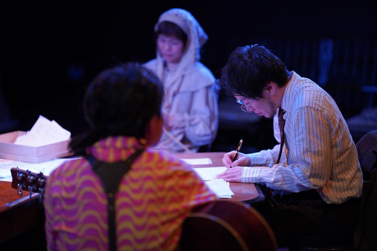 GallerySherpa's tweet photo. カメラマンとして参加しております､
パンケーキの会『旅するワーニャおじさん』｡明日の5日目の旅は13:00・19:00ともに｢フリール版 ワーニャおじさん｣。
かなり評判よくて残席少ないようです。平日ですが行っちゃってください！
#パンケーキの会 
#ワーニャおじさん 
https://t.co/n1jwEKGCre https://t.co/HnQgHPEO75