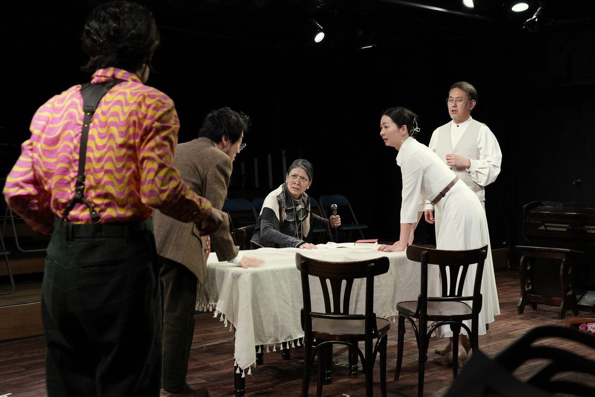 GallerySherpa's tweet photo. カメラマンとして参加しております､
パンケーキの会『旅するワーニャおじさん』｡明日の5日目の旅は13:00・19:00ともに｢フリール版 ワーニャおじさん｣。
かなり評判よくて残席少ないようです。平日ですが行っちゃってください！
#パンケーキの会 
#ワーニャおじさん 
https://t.co/n1jwEKGCre https://t.co/HnQgHPEO75