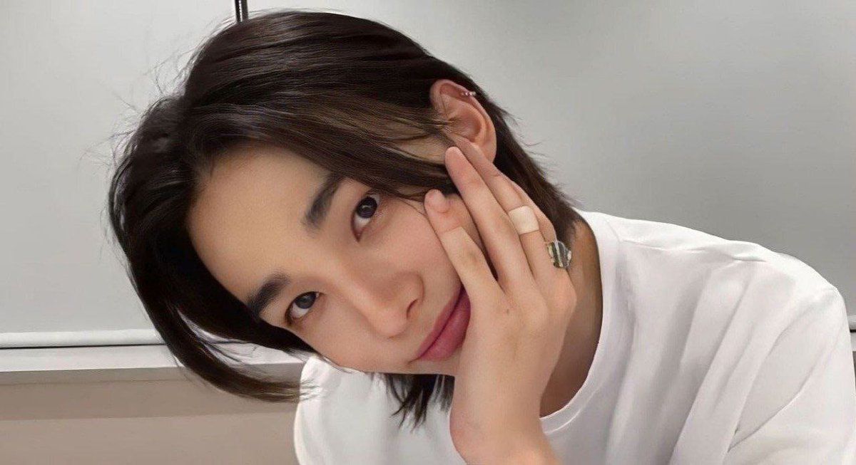 jangan cinta, kalo bisa kasih dunia dan seisinya juga bakal aku kasih