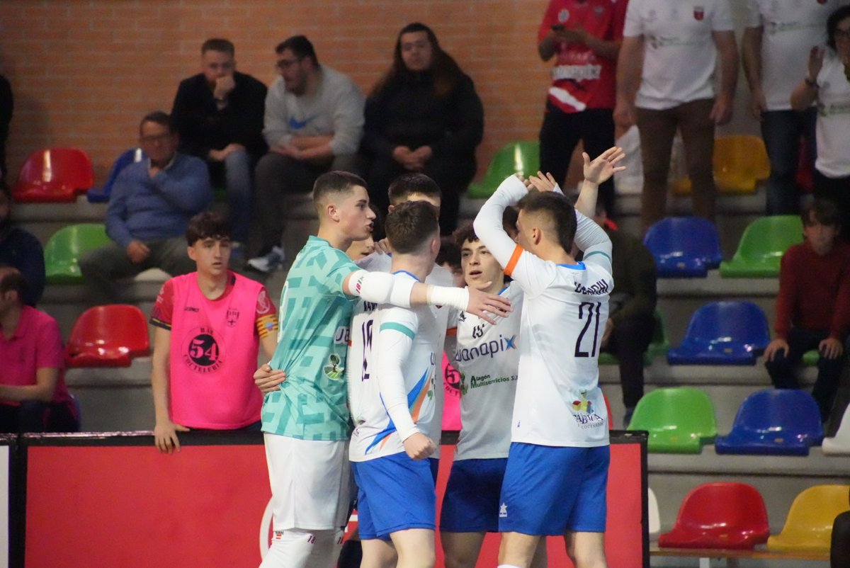 WanapixSala10's tweet photo. CRÓNICA | Wanapix Alagón Multiservicios, subcampeón de la Copa de España Juvenil

Caemos 5-3 ante @Futsal_Mataro, a quienes felicitamos por su torneo 

Nos vamos con la cabeza alta y orgullosos de los nuestros, que lo dieron todo hasta el final 💙

➡️ https://t.co/SxqxOzHHIK https://t.co/ex5mJX1YP7