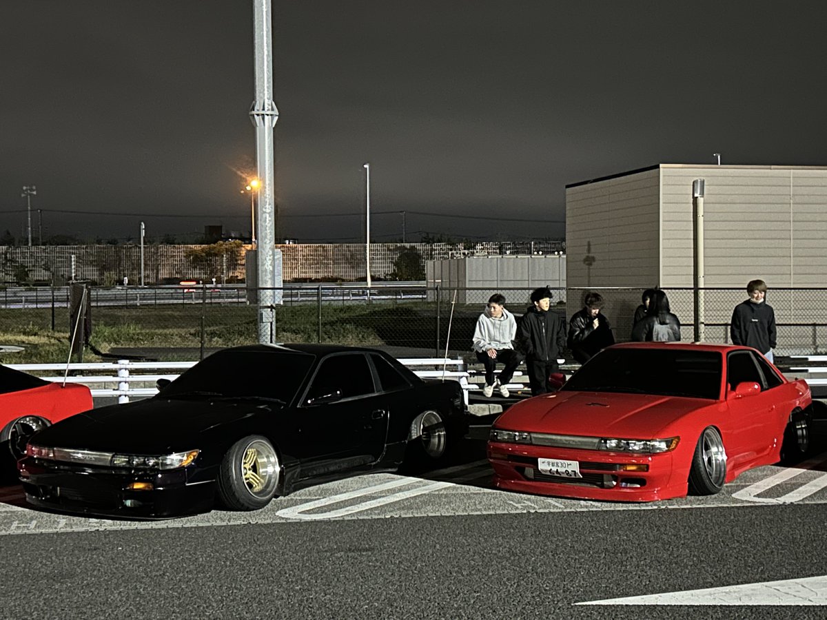 torotoro021's tweet photo. 久々に集まりとか行ってきた
あかい！ https://t.co/8VWnVMIW7m