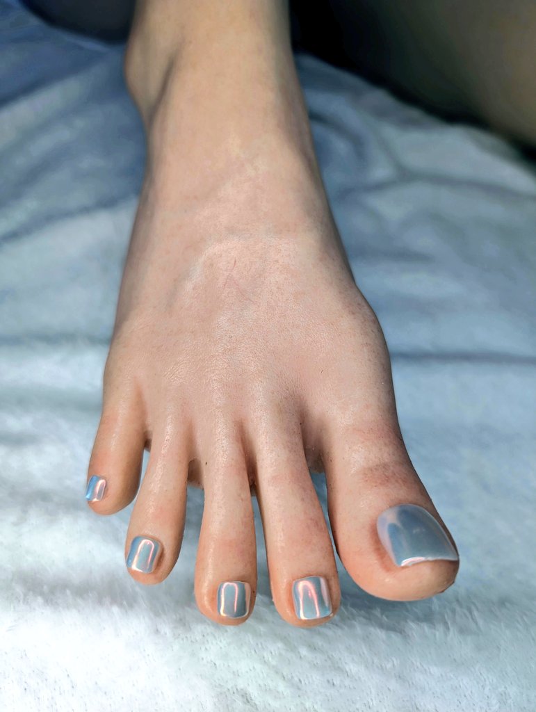 OneDailyPics69's tweet photo. Detail of hands, feet for RST of Ayumi
Have a good weekend, another shoot coming with special head pics.
#texturedskin #idodoll #sexdoll #fullsilicone https://t.co/XW6LJQ6EQE