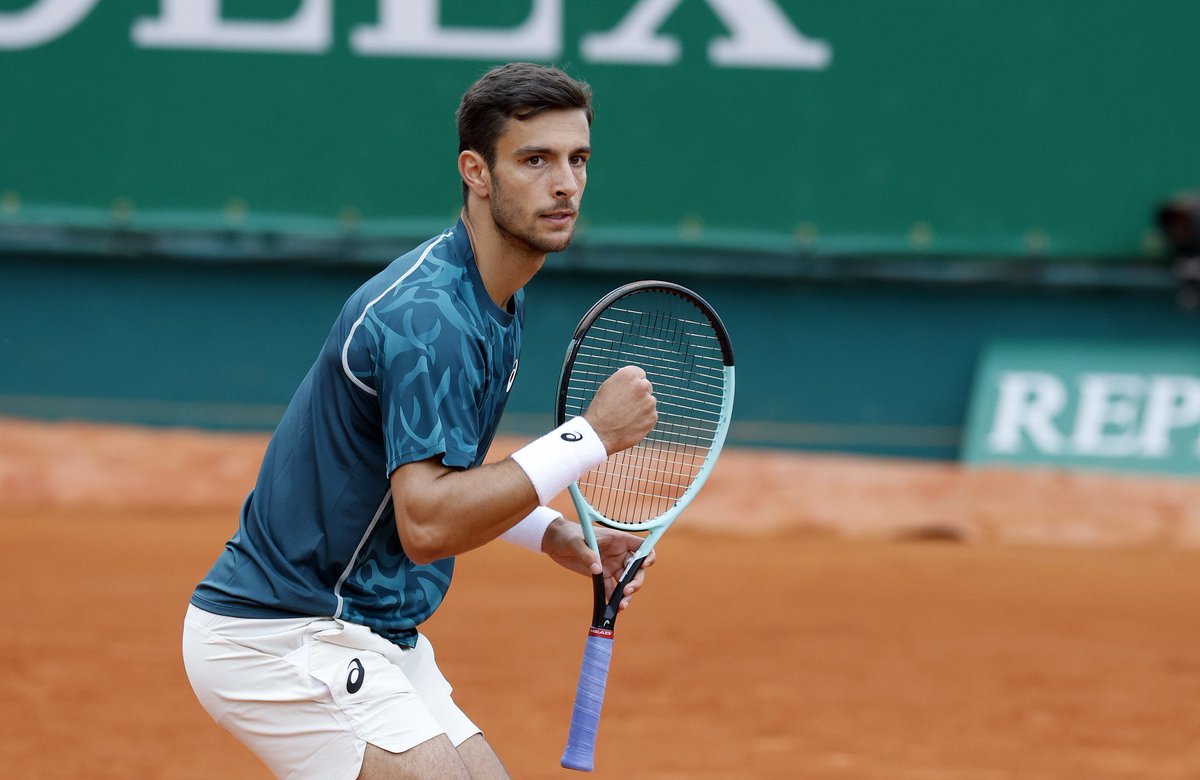 Lorenzo Musetti Appreciation Post

Let’s not forget the incredible effort he showed this week. Only played 1 match under 2 hours en route to his first Masters 1000 final. Defeated Berrettini, Tsitsipas, and De Minaur to get there 

The Italian star boy has a bright future
🇮🇹💫📈