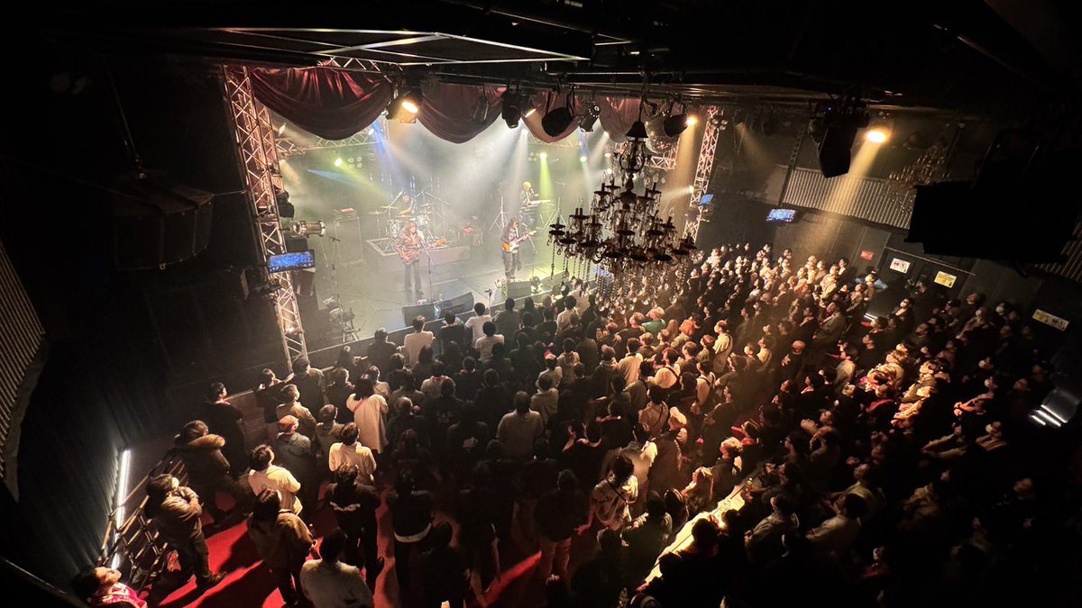 【#福山芳樹 】

LIVEツアー2025
🔥I am a ROCK🔥

千秋楽　#新宿ReNY 

ありがとうございました！
ROCKを愛し、ROCKに生きる男の音楽、いかがでしたか？😊

F-BDNDの歴史も感じることができた最高のLIVEでした✨

そして、新宿ReNYさん10周年おめでとうございます🙌

また夏にお会いしましょう！！